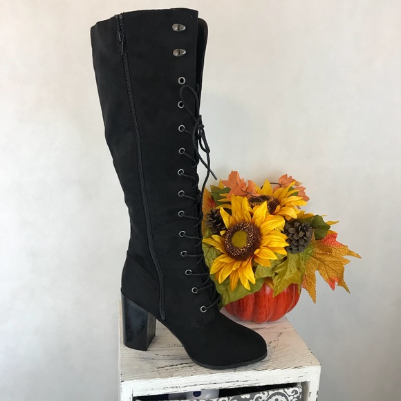 Shoes - Lace up boots